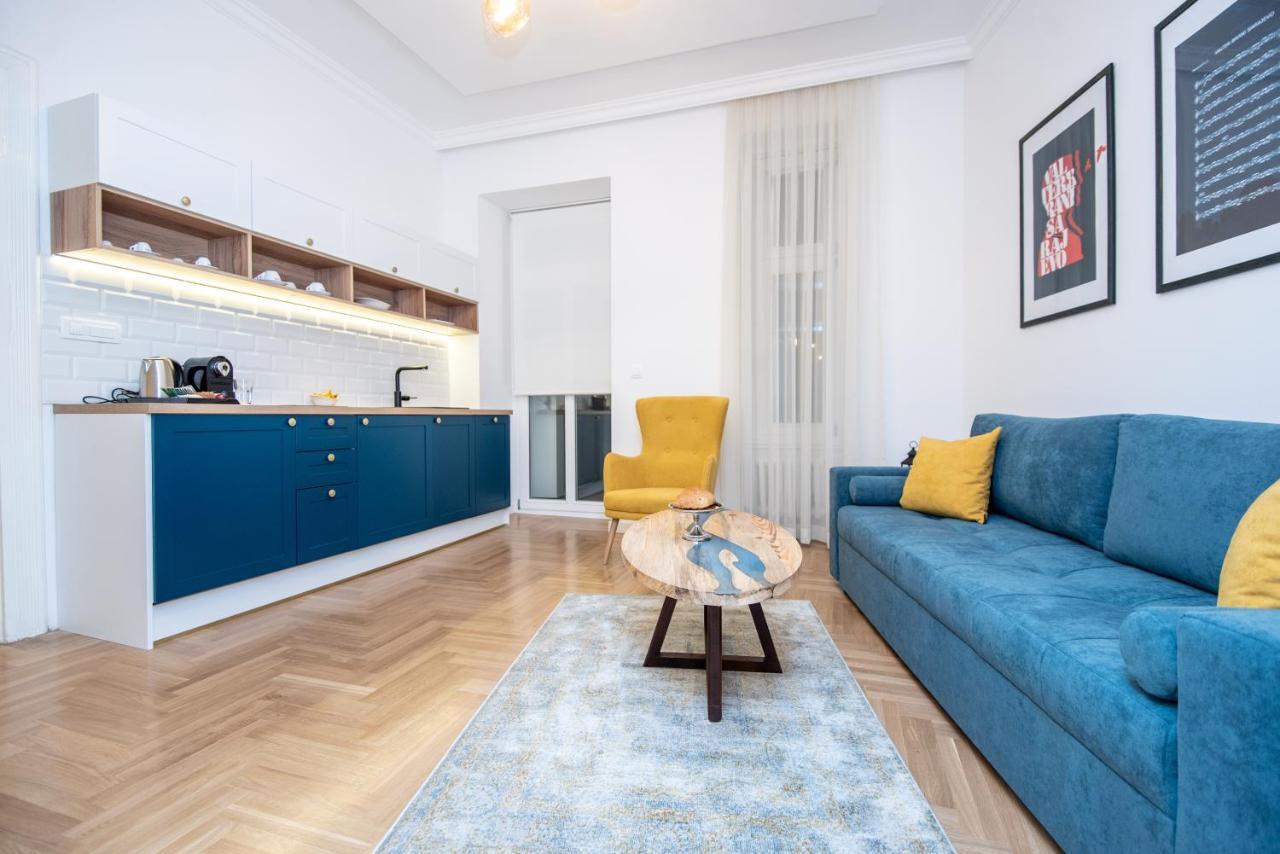 Megapolis City Center Suites Сараєво Екстер'єр фото