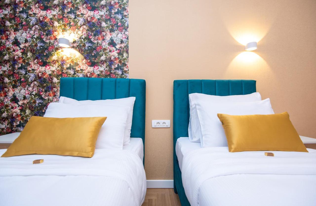 Megapolis City Center Suites Сараєво Екстер'єр фото
