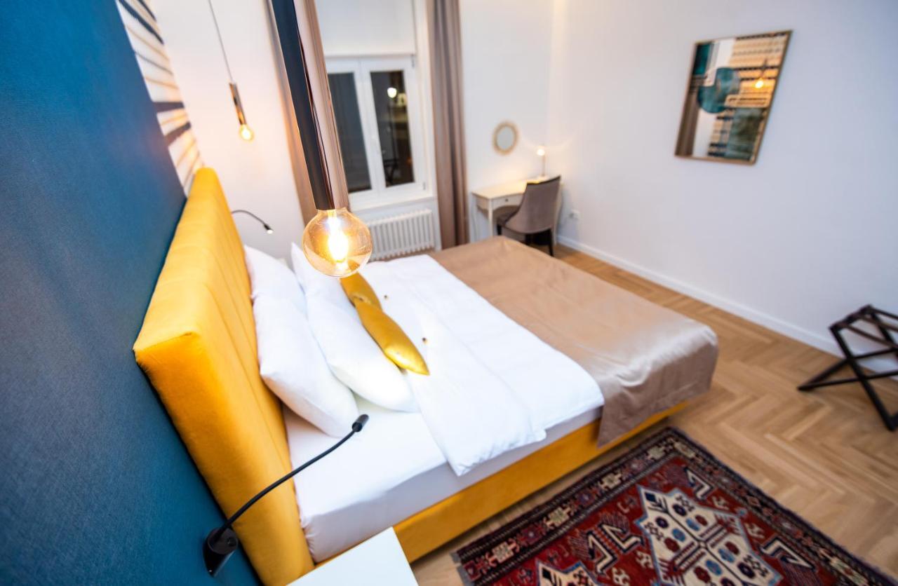 Megapolis City Center Suites Сараєво Екстер'єр фото