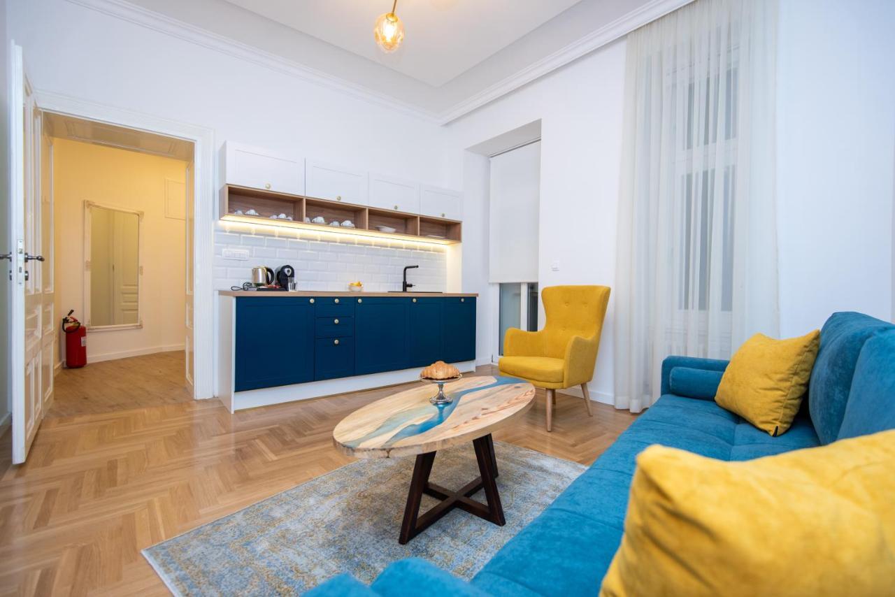 Megapolis City Center Suites Сараєво Екстер'єр фото