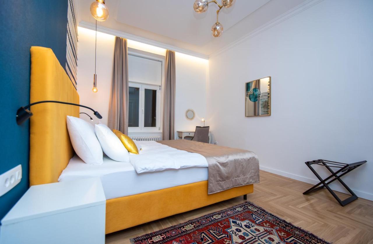Megapolis City Center Suites Сараєво Екстер'єр фото